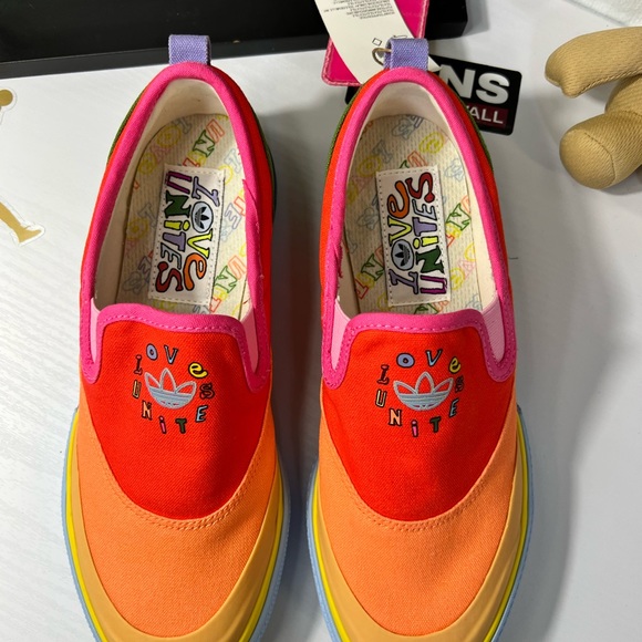 Adidas Nizza Slip On Pride!!! - Picture 12 of 15